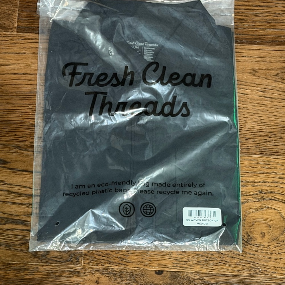 Fresh Clean Threads Black woven Shirt